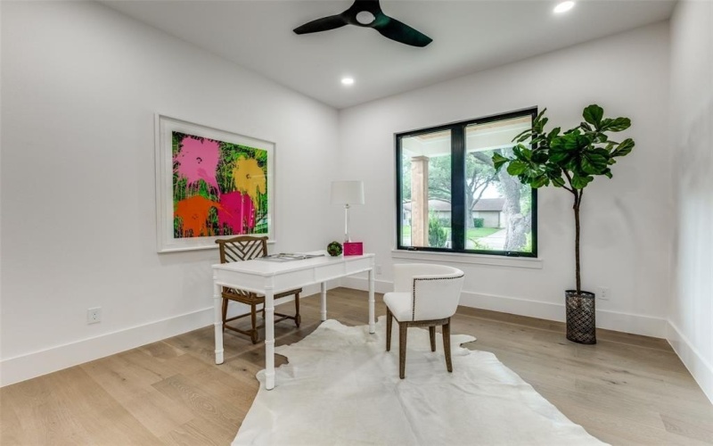 3144 La Kenta Circle, Farmers Branch, TX 75234, 5 Bedrooms Bedrooms, ,6 BathroomsBathrooms,Residential,For Sale,3144 La Kenta Circle,20920252