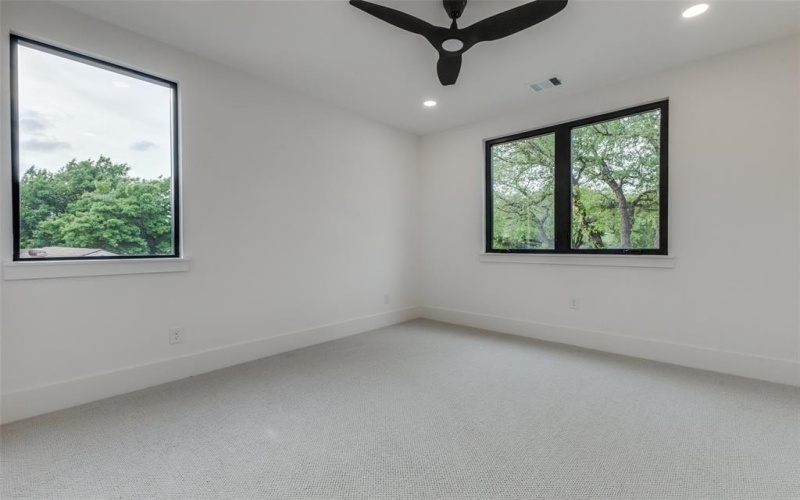 3144 La Kenta Circle, Farmers Branch, TX 75234, 5 Bedrooms Bedrooms, ,6 BathroomsBathrooms,Residential,For Sale,3144 La Kenta Circle,20920252