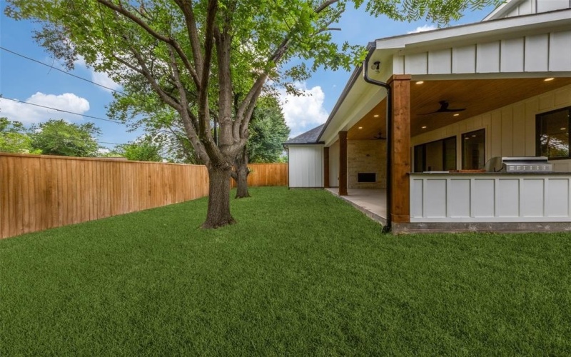 3144 La Kenta Circle, Farmers Branch, TX 75234, 5 Bedrooms Bedrooms, ,6 BathroomsBathrooms,Residential,For Sale,3144 La Kenta Circle,20920252