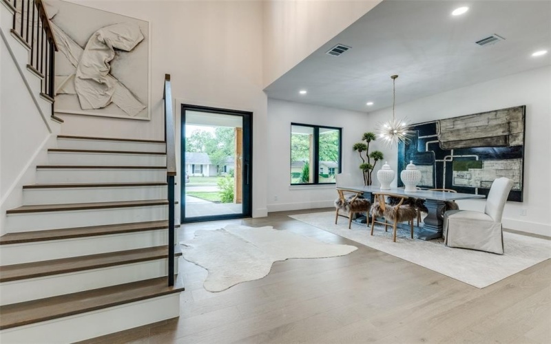 3144 La Kenta Circle, Farmers Branch, TX 75234, 5 Bedrooms Bedrooms, ,6 BathroomsBathrooms,Residential,For Sale,3144 La Kenta Circle,20920252