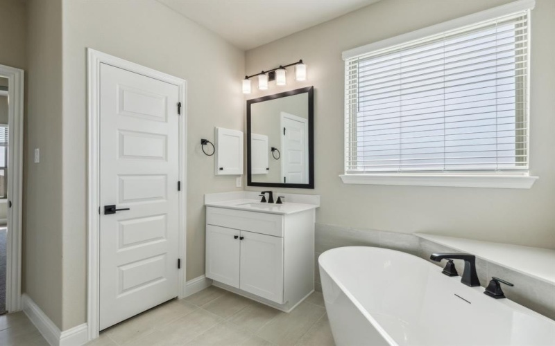 711 Cherry Bark Trail, Waxahachie, TX 75165, 4 Bedrooms Bedrooms, ,3 BathroomsBathrooms,Residential,For Sale,711 Cherry Bark Trail,20933391