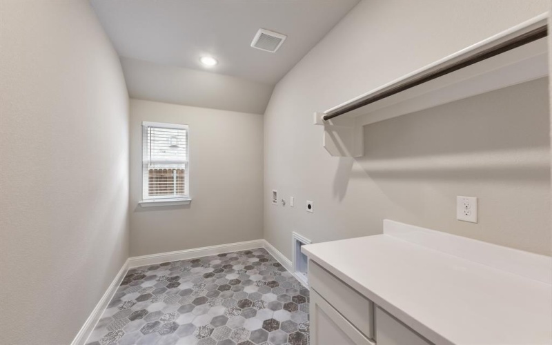 1871 Overcup Court, Waxahachie, TX 75165, 3 Bedrooms Bedrooms, ,2 BathroomsBathrooms,Residential,For Sale,1871 Overcup Court,20933405