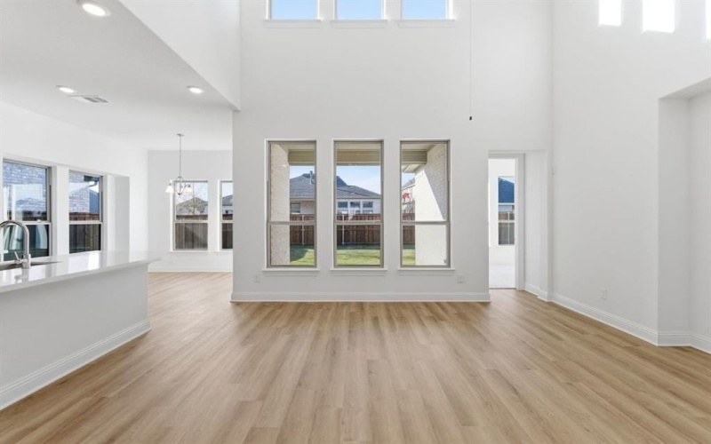 241 Bay Laurel Road, McKinney, TX 75071, 4 Bedrooms Bedrooms, ,5 BathroomsBathrooms,Residential,For Sale,241 Bay Laurel Road,0,20933438