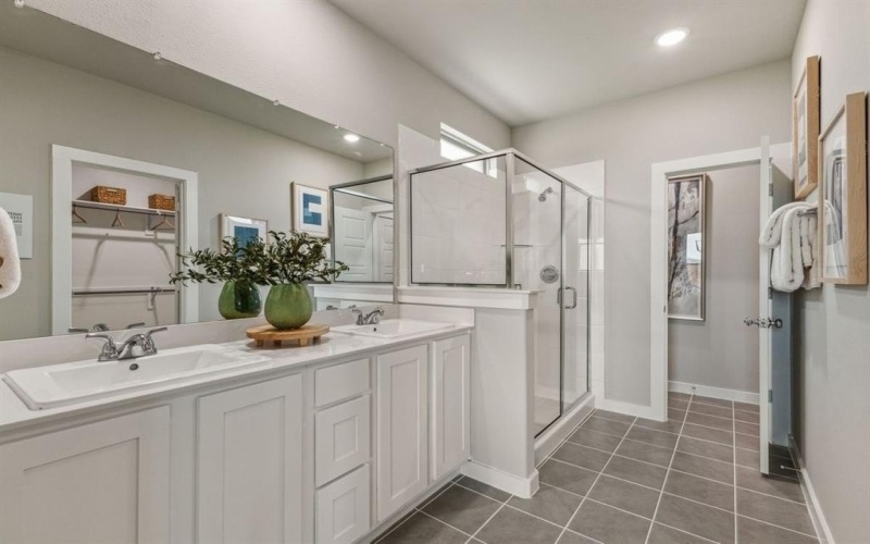 584 Moonrise Street, Waxahachie, TX 75165, 4 Bedrooms Bedrooms, ,3 BathroomsBathrooms,Residential,For Sale,584 Moonrise Street,20933715