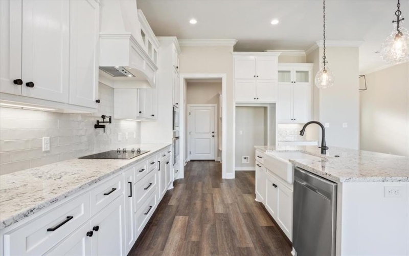 10217 Castleberry Lane, Waco, TX 76712, 4 Bedrooms Bedrooms, ,3 BathroomsBathrooms,Residential,For Sale,10217 Castleberry Lane,20924607