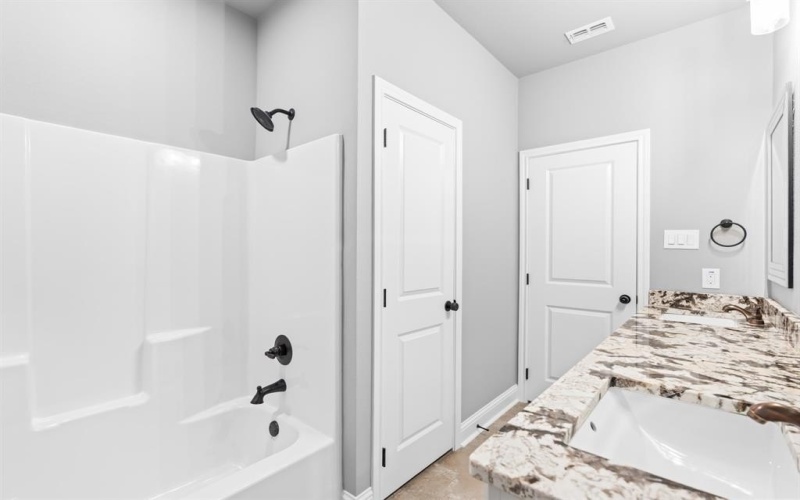 120 Water View Lane, Robinson, TX 76706, 4 Bedrooms Bedrooms, ,2 BathroomsBathrooms,Residential,For Sale,120 Water View Lane,20927881