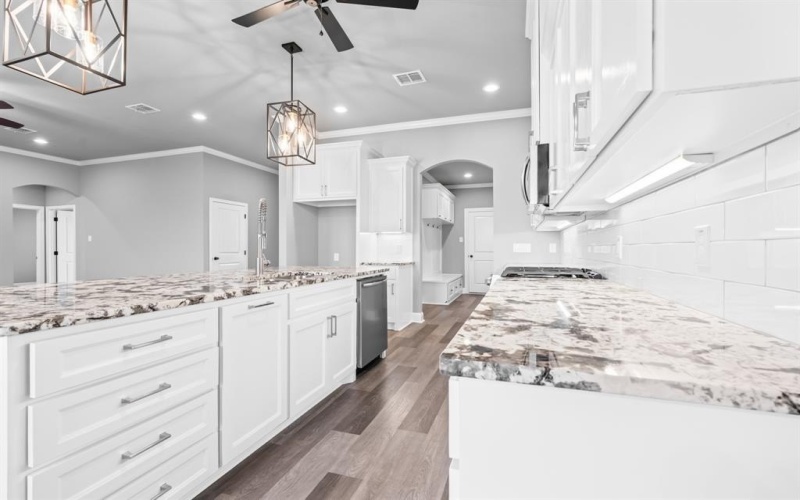 120 Water View Lane, Robinson, TX 76706, 4 Bedrooms Bedrooms, ,2 BathroomsBathrooms,Residential,For Sale,120 Water View Lane,20927881