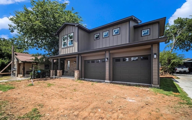 2705 12th Street, Fort Worth, TX 76111, 3 Habitaciones Habitaciones , ,3 BañosBaños,Residential,En Venta,2705 12th Street,0,20927365