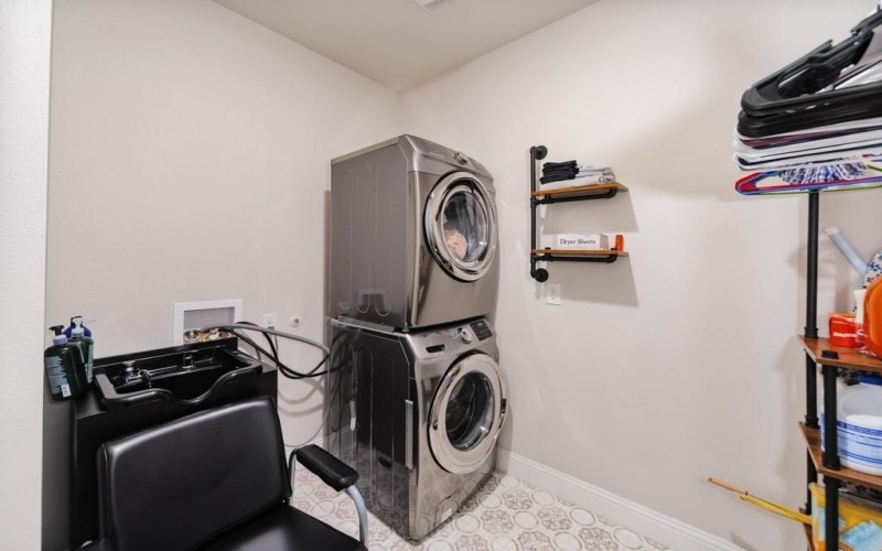 825 Holbrook Road, Springtown, TX 76082, 3 Bedrooms Bedrooms, ,2 BathroomsBathrooms,Residential,For Sale,825 Holbrook Road,20931905