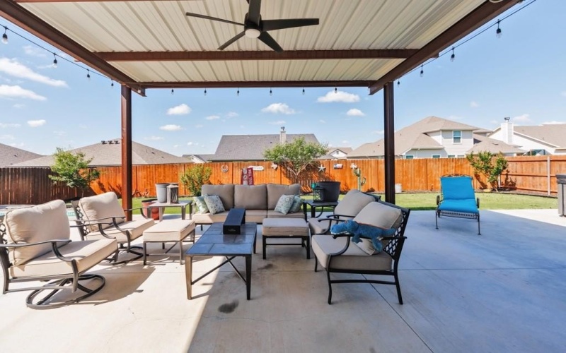 825 Holbrook Road, Springtown, TX 76082, 3 Bedrooms Bedrooms, ,2 BathroomsBathrooms,Residential,For Sale,825 Holbrook Road,20931905