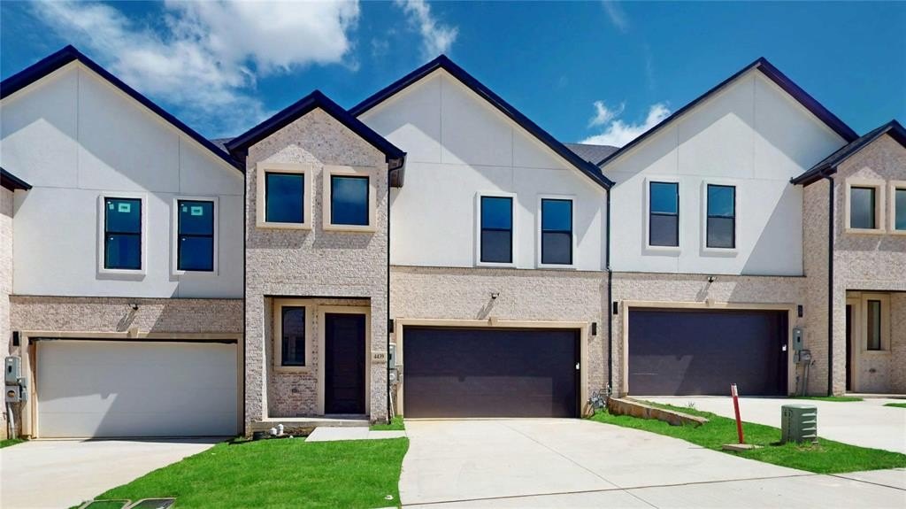 4439 Fatima Drive, Irving, TX 75062, 4 Habitaciones Habitaciones , ,3 BañosBaños,Residential,En Venta,4439 Fatima Drive,20934321