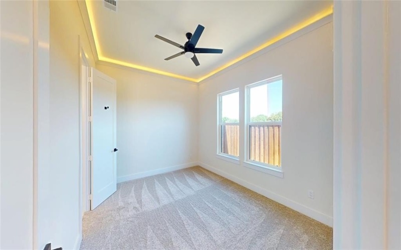 4439 Fatima Drive, Irving, TX 75062, 4 Habitaciones Habitaciones , ,3 BañosBaños,Residential,En Venta,4439 Fatima Drive,20934321