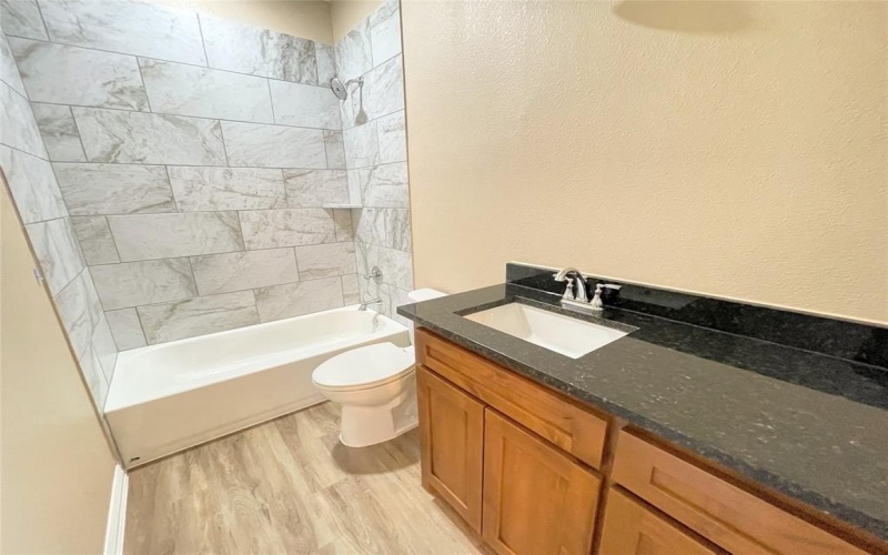 812 SE 15th Street, Mineral Wells, TX 76067, 3 Bedrooms Bedrooms, ,2 BathroomsBathrooms,Residential,For Sale,812 SE 15th Street,20934360