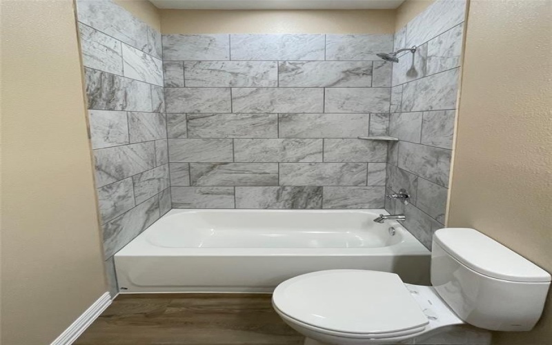 812 SE 15th Street, Mineral Wells, TX 76067, 3 Bedrooms Bedrooms, ,2 BathroomsBathrooms,Residential,For Sale,812 SE 15th Street,20934360