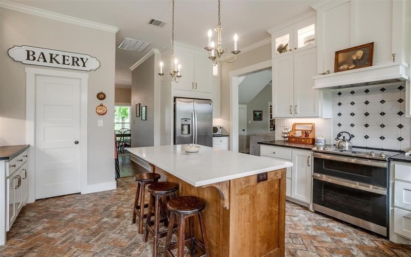 182 Hcr 1431, Covington, TX 76636, 5 Bedrooms Bedrooms, ,3 BathroomsBathrooms,Residential,For Sale,182 Hcr 1431,20922669