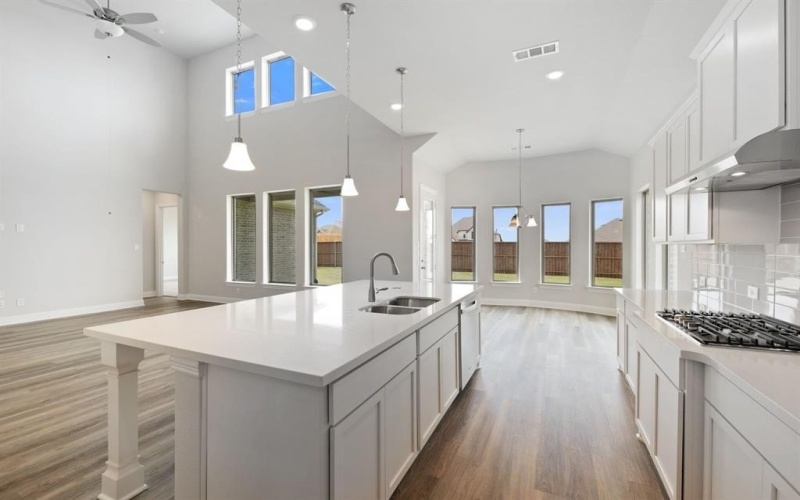 4241 Clydesdale Drive, Aubrey, TX 76227, 4 Bedrooms Bedrooms, ,5 BathroomsBathrooms,Residential,For Sale,4241 Clydesdale Drive,20923566