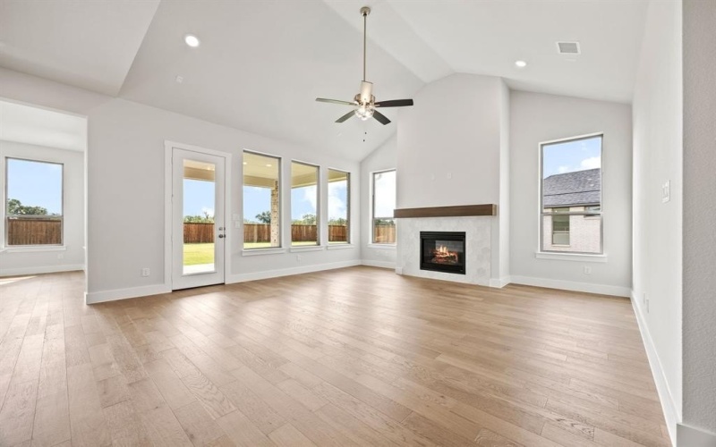 4004 Reserve Way, Providence Village, TX 76227, 3 Bedrooms Bedrooms, ,2 BathroomsBathrooms,Residential,For Sale,4004 Reserve Way,0,20934611