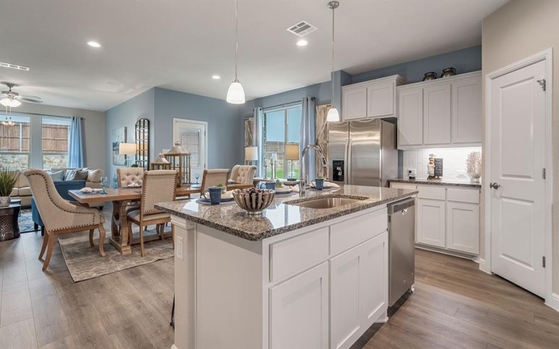 529 PICKETT CREEK Drive, Fort Worth, TX 76008, 4 Bedrooms Bedrooms, ,2 BathroomsBathrooms,Residential,For Sale,529 PICKETT CREEK Drive,20923767