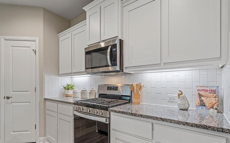 529 PICKETT CREEK Drive, Fort Worth, TX 76008, 4 Bedrooms Bedrooms, ,2 BathroomsBathrooms,Residential,For Sale,529 PICKETT CREEK Drive,20923767
