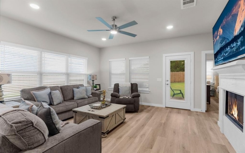 300 Heritage Grove Road, Blue Ridge, TX 75424, 4 Habitaciones Habitaciones , ,2 BañosBaños,Residential,En Venta,300 Heritage Grove Road,20927734