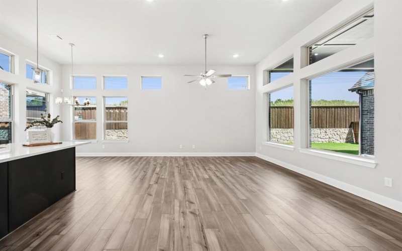 2067 Spotted Fawn Drive, Arlington, TX 76005, 2 Bedrooms Bedrooms, ,2 BathroomsBathrooms,Residential,For Sale,2067 Spotted Fawn Drive,0,20930309