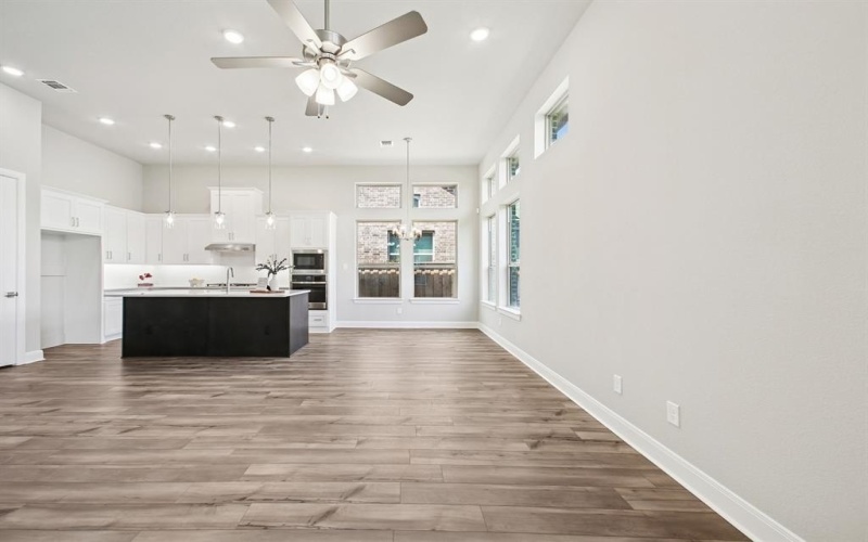 2067 Spotted Fawn Drive, Arlington, TX 76005, 2 Bedrooms Bedrooms, ,2 BathroomsBathrooms,Residential,For Sale,2067 Spotted Fawn Drive,0,20930309
