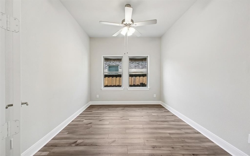 2067 Spotted Fawn Drive, Arlington, TX 76005, 2 Bedrooms Bedrooms, ,2 BathroomsBathrooms,Residential,For Sale,2067 Spotted Fawn Drive,0,20930309