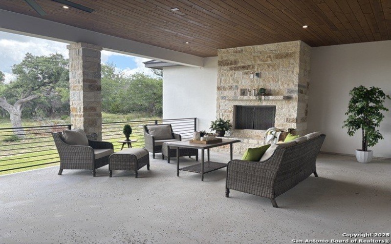 736 JOHANNA RIDGE RD, Bulverde, TX 78163, 4 Bedrooms Bedrooms, ,3 BathroomsBathrooms,Residential,For Sale,736 JOHANNA RIDGE RD,1837310
