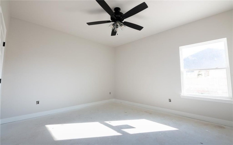 816 Secretariat Drive, Hewitt, TX 76643, 4 Bedrooms Bedrooms, ,3 BathroomsBathrooms,Residential,For Sale,816 Secretariat Drive,222892