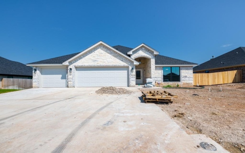 809 Sunnys Halo Drive, Hewitt, TX 76643, 4 Bedrooms Bedrooms, ,3 BathroomsBathrooms,Residential,For Sale,809 Sunnys Halo Drive,0,222895