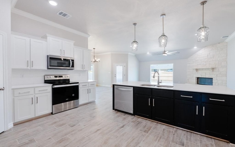 809 Sunnys Halo Drive, Hewitt, TX 76643, 4 Bedrooms Bedrooms, ,3 BathroomsBathrooms,Residential,For Sale,809 Sunnys Halo Drive,0,222895