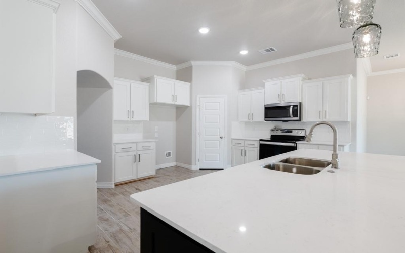 809 Sunnys Halo Drive, Hewitt, TX 76643, 4 Bedrooms Bedrooms, ,3 BathroomsBathrooms,Residential,For Sale,809 Sunnys Halo Drive,0,222895