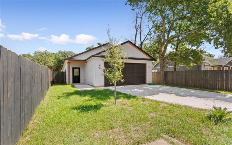 505 Lottie Street, Waco, TX 76704, 3 Bedrooms Bedrooms, ,2 BathroomsBathrooms,Residential,For Sale,505 Lottie Street,225463