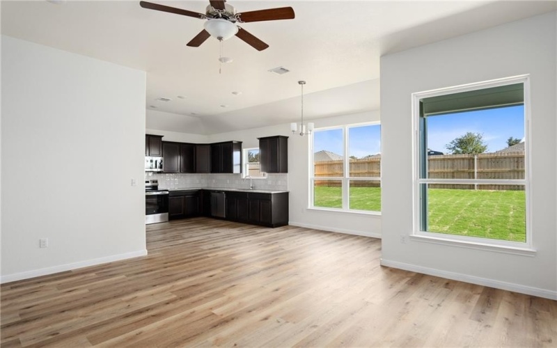 1017 Lago Azul Lane, Temple, TX 76504, 4 Habitaciones Habitaciones , ,2 BañosBaños,Residential,En Venta,1017 Lago Azul Lane,226626
