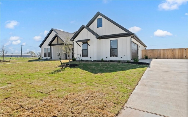 141 Water View Lane, Robinson, TX 76706, 4 Habitaciones Habitaciones , ,3 BañosBaños,Residential,En Venta,141 Water View Lane,226923