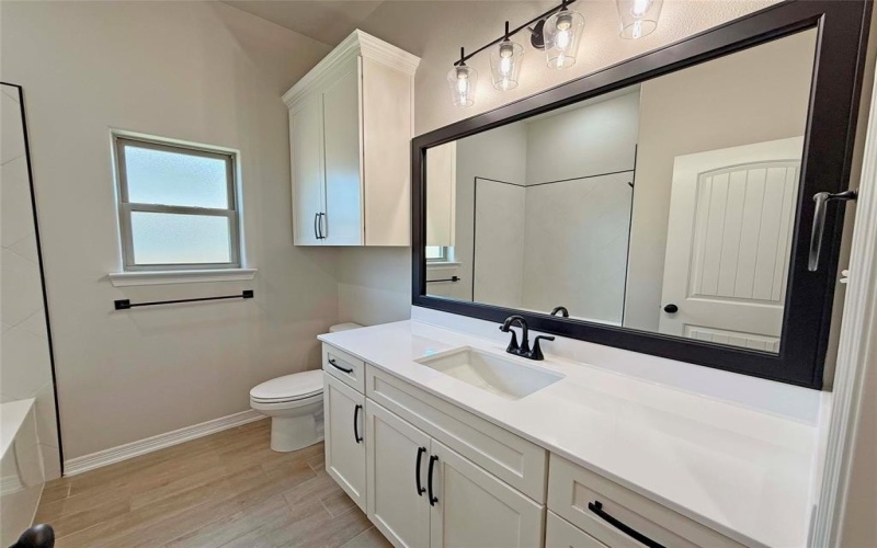 203 Lasso Loop, Lorena, TX 76655, 3 Bedrooms Bedrooms, ,2 BathroomsBathrooms,Residential,For Sale,203 Lasso Loop,227300