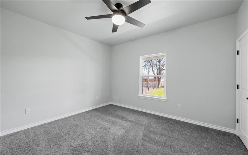 905 Ave E, Moody, TX 76557, 4 Bedrooms Bedrooms, ,2 BathroomsBathrooms,Residential,For Sale,905 Ave E,227663