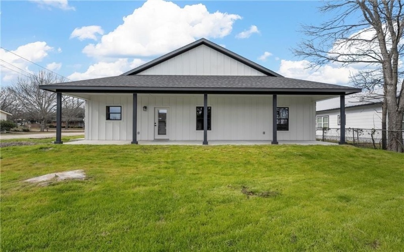 905 Ave E, Moody, TX 76557, 4 Bedrooms Bedrooms, ,2 BathroomsBathrooms,Residential,For Sale,905 Ave E,227663