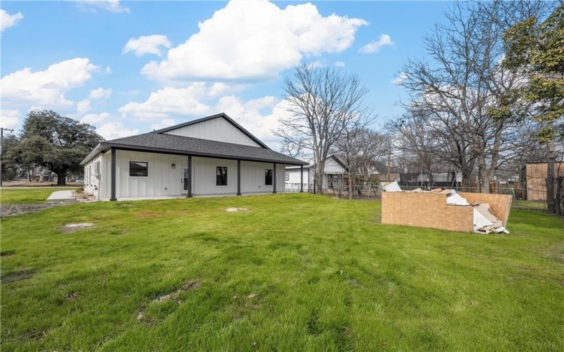 905 Ave E, Moody, TX 76557, 4 Bedrooms Bedrooms, ,2 BathroomsBathrooms,Residential,For Sale,905 Ave E,227663