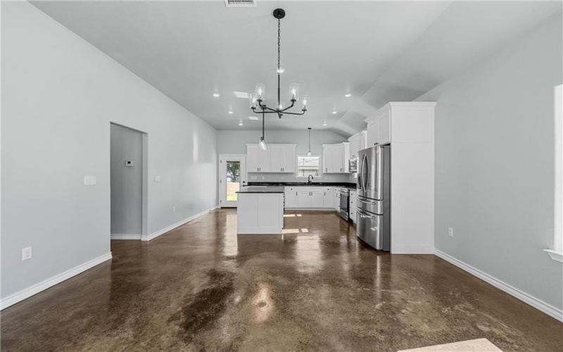 905 Ave E, Moody, TX 76557, 4 Bedrooms Bedrooms, ,2 BathroomsBathrooms,Residential,For Sale,905 Ave E,227663