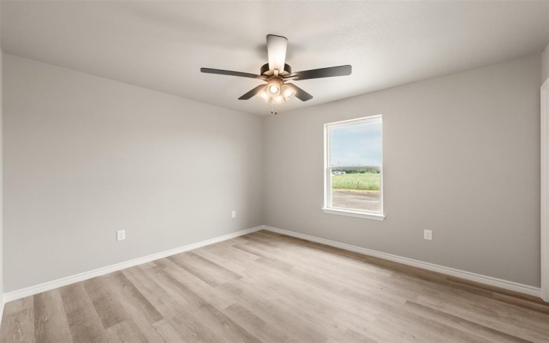 216 Melissa Street, Eddy, TX 76524, ,Residential Multi Family,En Venta,216 Melissa Street,227840