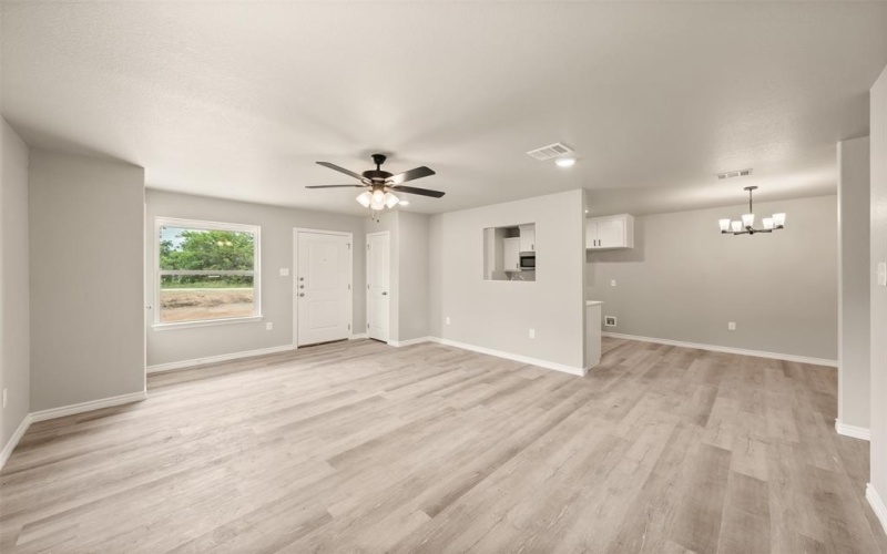 216 Melissa Street, Eddy, TX 76524, ,Residential Multi Family,En Venta,216 Melissa Street,227840