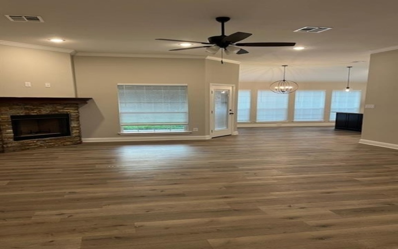 647 Mesquite Tree Road, Lacy Lakeview, TX 76705, 3 Habitaciones Habitaciones , ,2 BañosBaños,Residential,En Venta,647 Mesquite Tree Road,227901