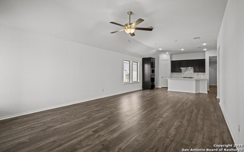 10281 Bartenheim Dr, Schertz, TX 78154, 4 Bedrooms Bedrooms, ,2 BathroomsBathrooms,Residential,For Sale,10281 Bartenheim Dr,1854845