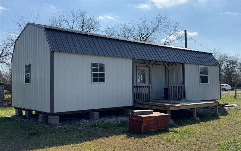 404 E Mignonette Street, Kosse, TX 76653, 1 Bedroom Bedrooms, ,1 BathroomBathrooms,Residential,For Sale,404 E Mignonette Street,228079