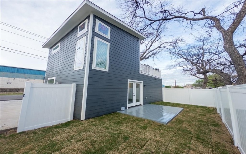 701 Earle Avenue, Waco, TX 76704, 2 Habitaciones Habitaciones , ,2 BañosBaños,Residential,En Venta,701 Earle Avenue,228133