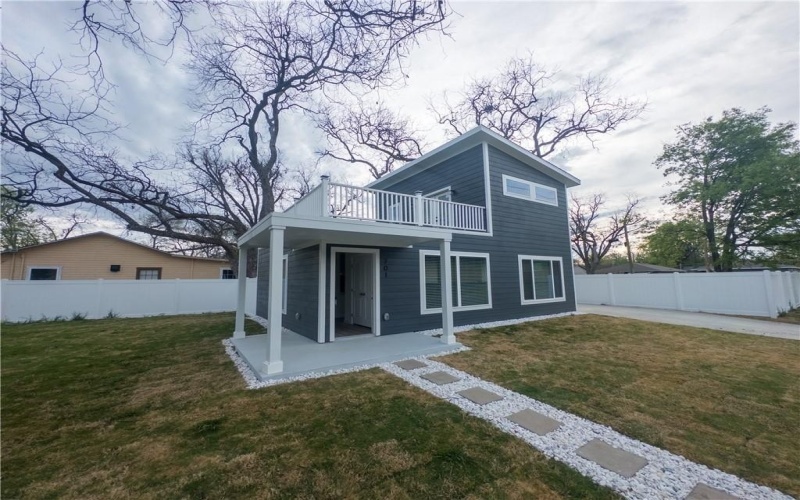 701 Earle Avenue, Waco, TX 76704, 2 Habitaciones Habitaciones , ,2 BañosBaños,Residential,En Venta,701 Earle Avenue,228133