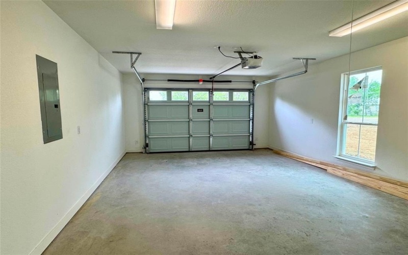 385 E Burleson Street, Mart, TX 76664, 3 Habitaciones Habitaciones , ,2 BañosBaños,Residential,En Venta,385 E Burleson Street,228452