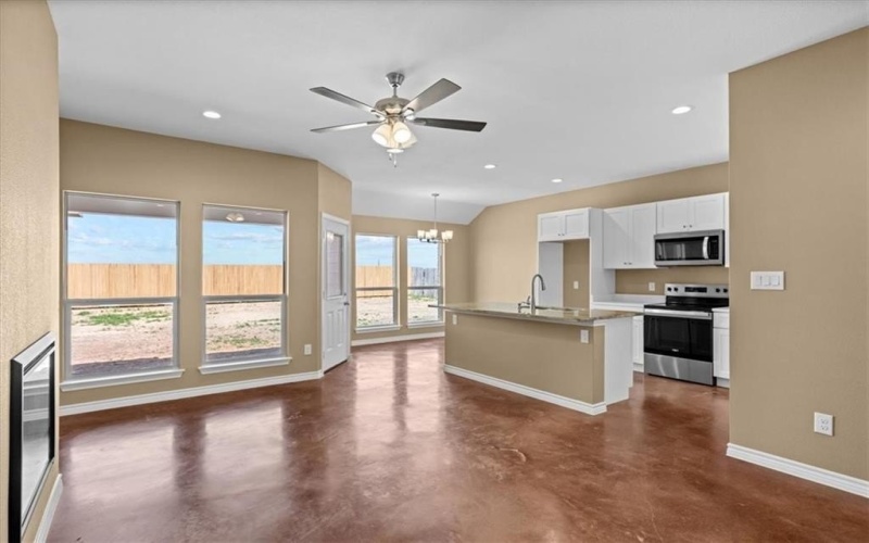 109 Joyce Street, Whitney, TX 76692, 4 Bedrooms Bedrooms, ,2 BathroomsBathrooms,Residential,For Sale,109 Joyce Street,229212