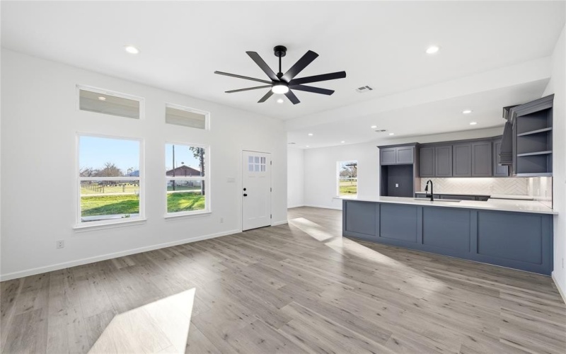 412 E Hunt Street, Bremond, TX 76629, 3 Bedrooms Bedrooms, ,2 BathroomsBathrooms,Residential,For Sale,412 E Hunt Street,0,229409